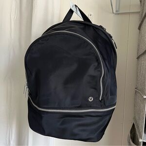 lululemon city adventurer backpack 2L - black/silver